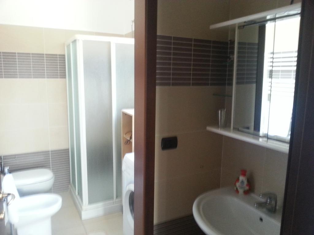 Bed And Breakfast Linate Peschiera Borromeo Bilik gambar